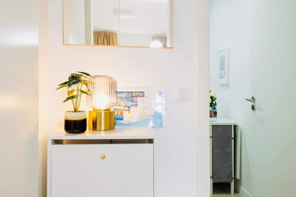 Modern 3 Bedroom Flat In Lisbon Exterior photo